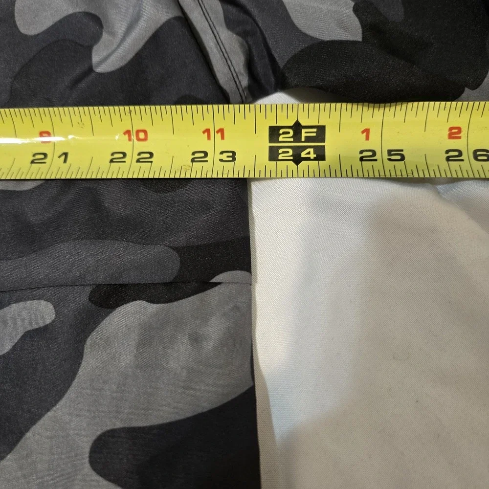 Champion Men's Packable Quarter-Zip Hood Windbreaker Stadium Jacket Size L NWOT